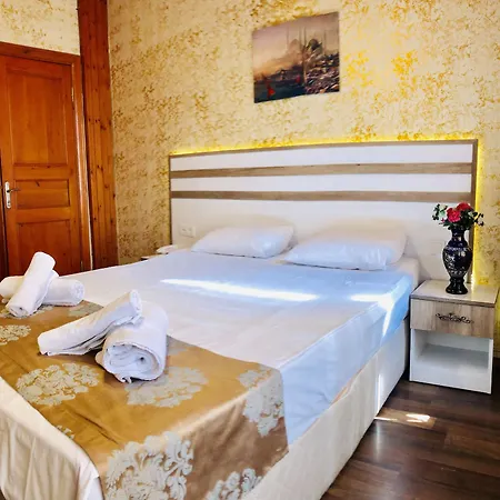 Art Hotel 3*