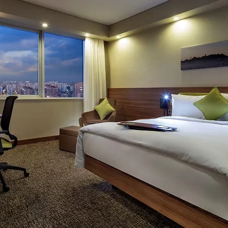 Hampton By Hilton Kayasehir Hotel 3*