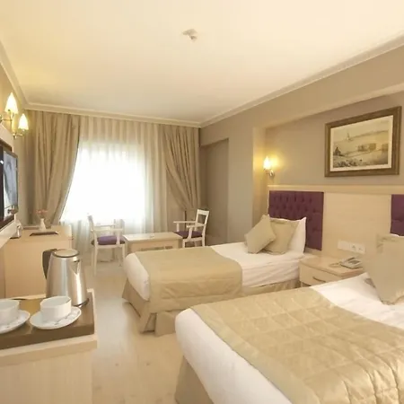 فندق عثمان بيك فاتح 3*