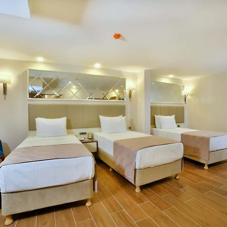 Hotel Marinem 3*