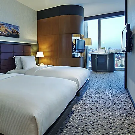 Doubletree By Hilton - Moda