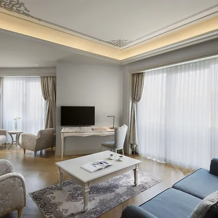 Отель Lazzoni Стамбул