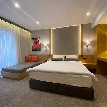 Hotel Bella 2*