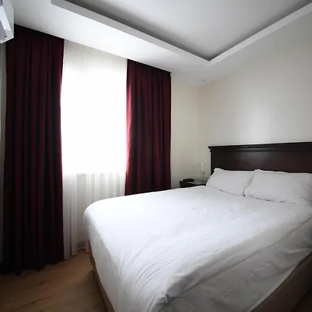 Star Taksim Otel 3*