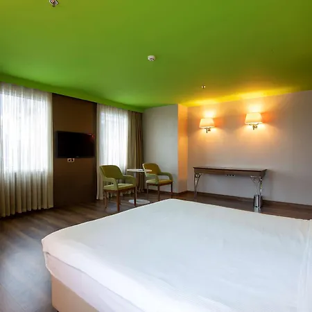 Park By Radisson Kavacik 4* Istanbul
