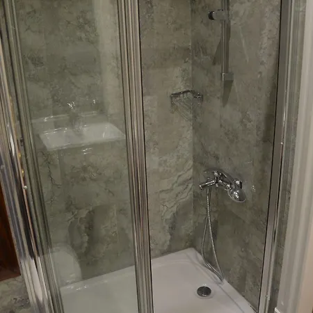 Hotel Sahra Airport 3*