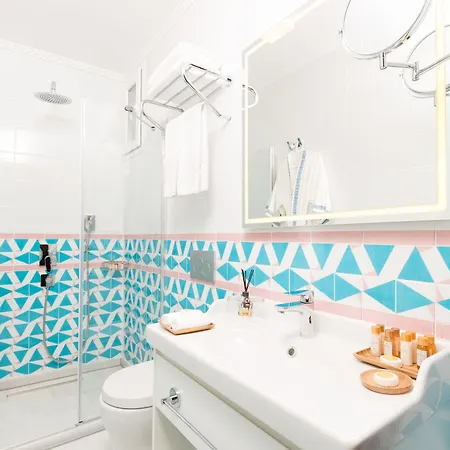 Hotel Lalahan 4*