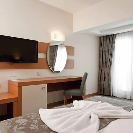 Mercia & 4* Büyükçekmece
