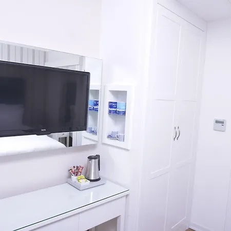 Отель (adults Only) 3*