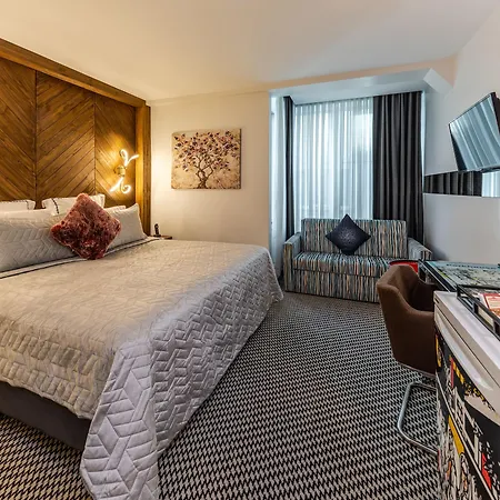 Parkhouse & Hotel 3*