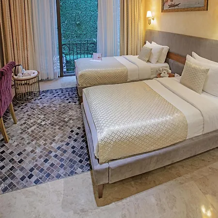 Nowy Efendi - Special Category Hotel