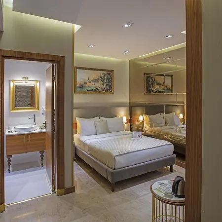 Nowy Efendi - Special Category Hotel Istanbul