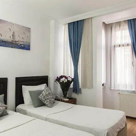 The House Of Tulpan Hotel