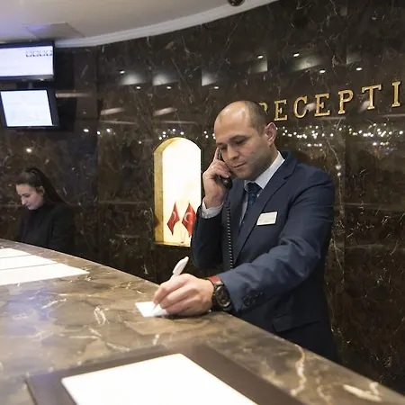 Szálloda Midmar Deluxe 4*