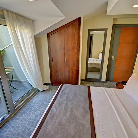 All Inn Hotel Hotel