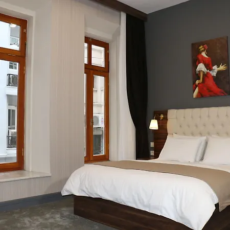 Hotel Karakoey 2*