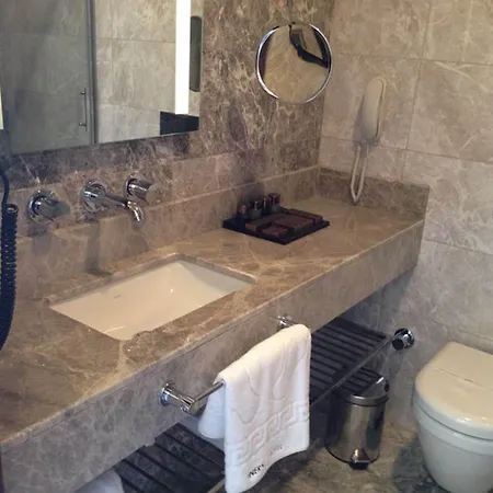 Inera Pendik Hotel 4*