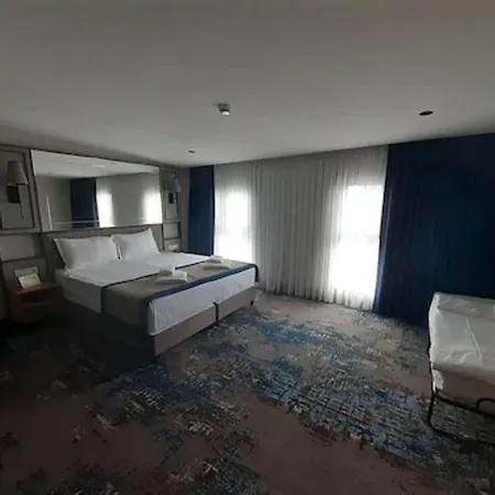 Taksim Pera Orient Отель 4*