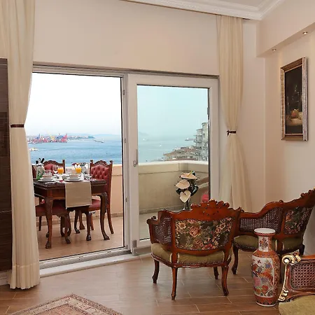 Lir Long Aparthotel 3*