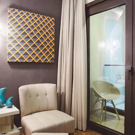 Maroon Pera Hotel 3*
