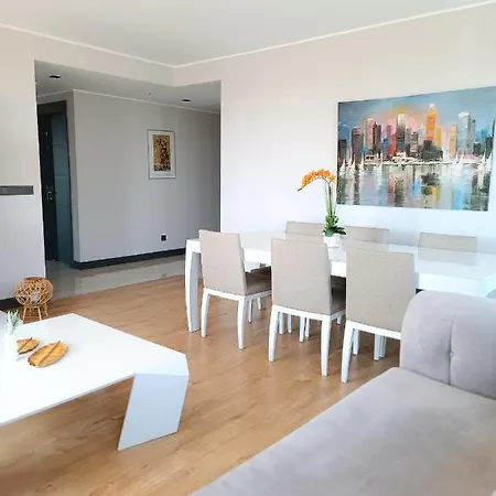 Luxury Fully Equipped 3br 2ba By Siena Apartment *