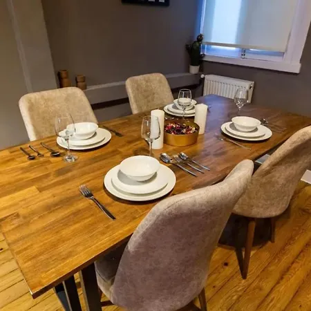 Renovated Art Deco Charm In The Heart Of Nisantasi Apartmán *