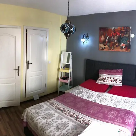 Marmara House&apartments *