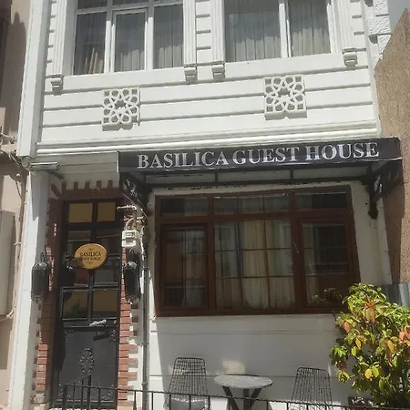 Hotel Basilica 2*