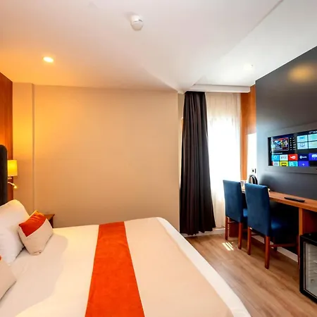 Harmony & Hotell 4*