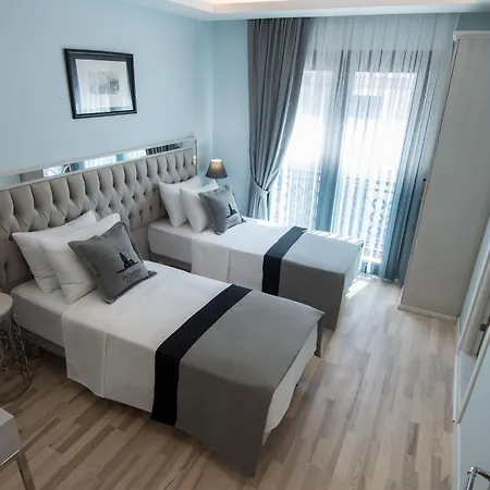 Primero Hotel 4*