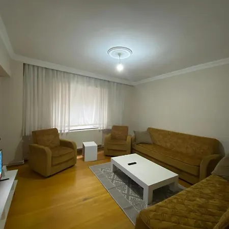2 Bedrooms Central Area Located 2 Floor Istanbul