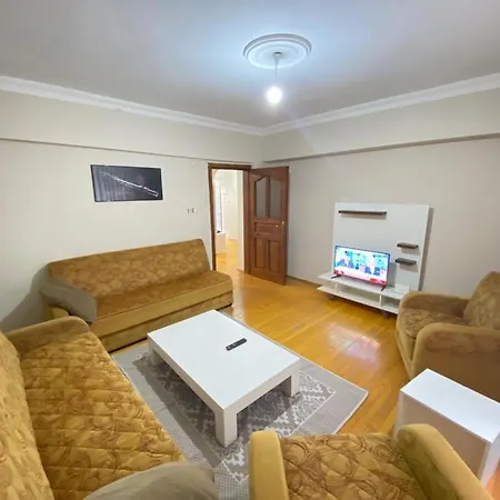 Apartment 2 Bedrooms Central Area Located 2 Floor