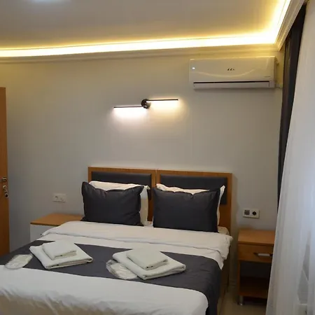 Golden Saray Apartment *