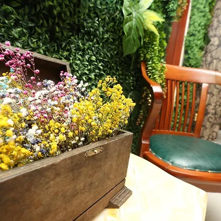 Perazre Hotel