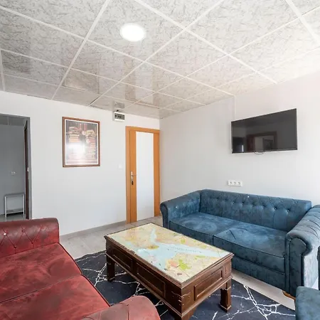 Hotel Dedem 3*