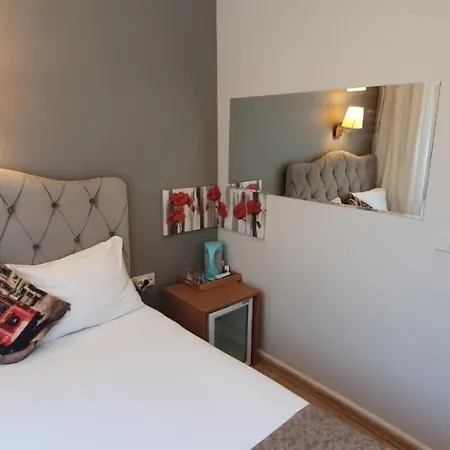 Taksim Life House