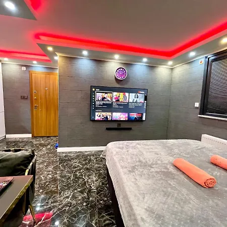 Levent Palace Rezidans Otel شقة *