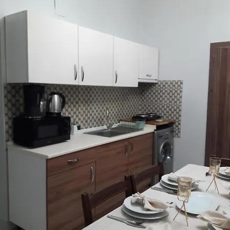 Aparthotel Golden Life *