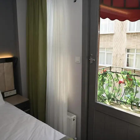 Kadikoy ホテル 4*