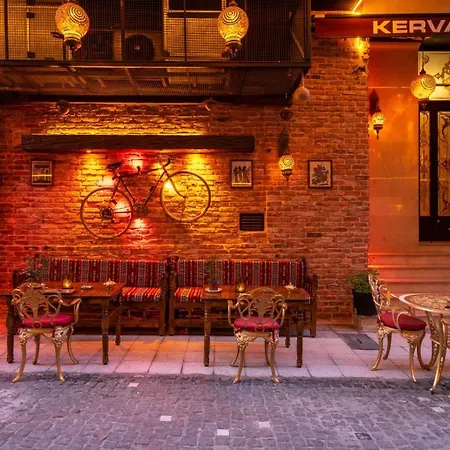 Aparthotel Kervanchi