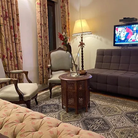Hotel Dila Suits