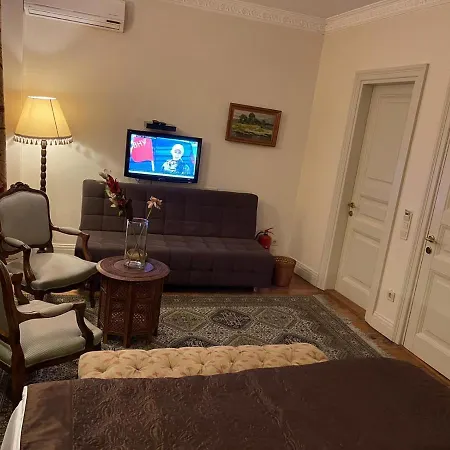 Hotel Dila Suits *