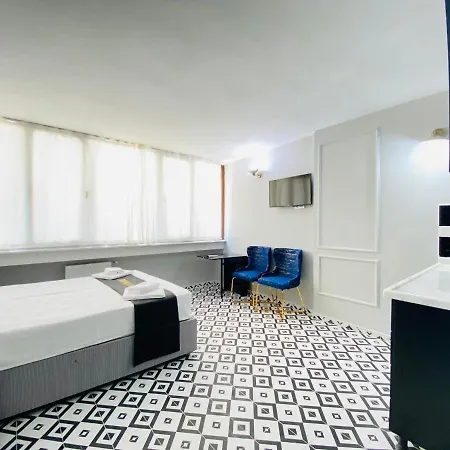 Comfy Studio Flat In Kabatas Beyoglu Istanbul