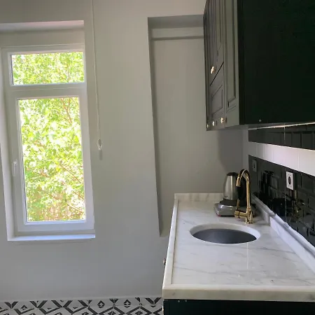 Apartment Nearby Taksim Spacious Flat With Duble Bed *