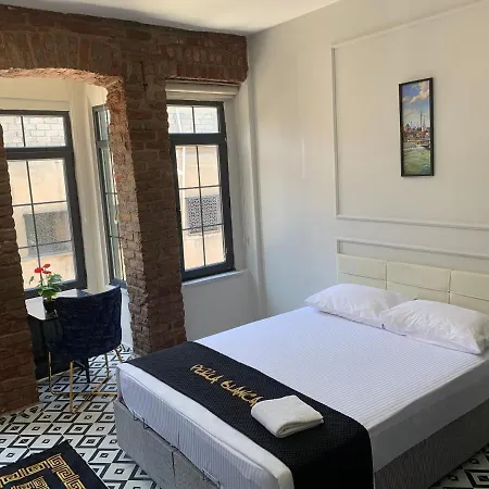 Apartment Nearby Taksim Spacious Flat With Duble Bed Istanbul
