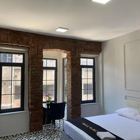 Nearby Taksim Spacious Flat With Duble Bed Istanbul