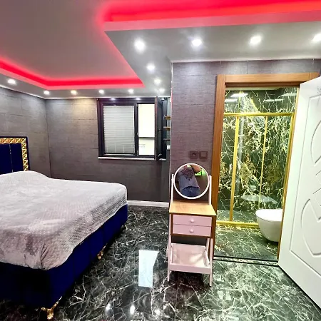 Levent Palace Jakuzili