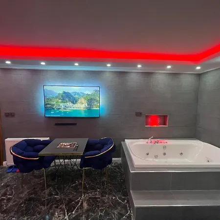 Oda ve Kahvaltı Levent Palace Jakuzili *