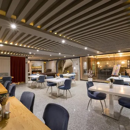 Aparthotel Harbiye 3*