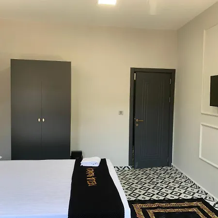 Apartment Nearby Taksim Spacious Flat With Duble Bed Istanbul